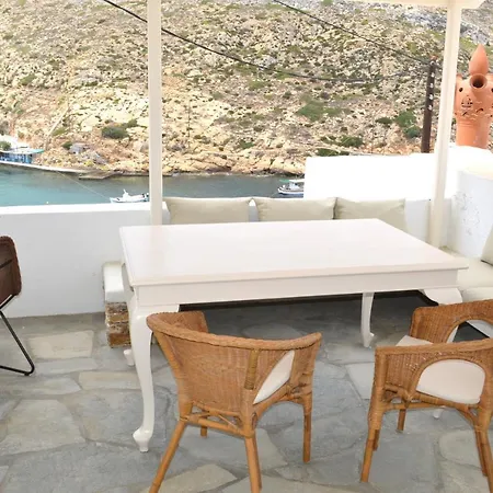 Sifnos Sea Lovers Cherronisos (Sifnos)